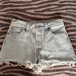 Levi’s vintage wedgie shorts, lightly worn